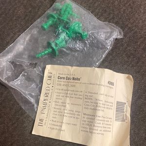 The Pampered Chef corn knobs